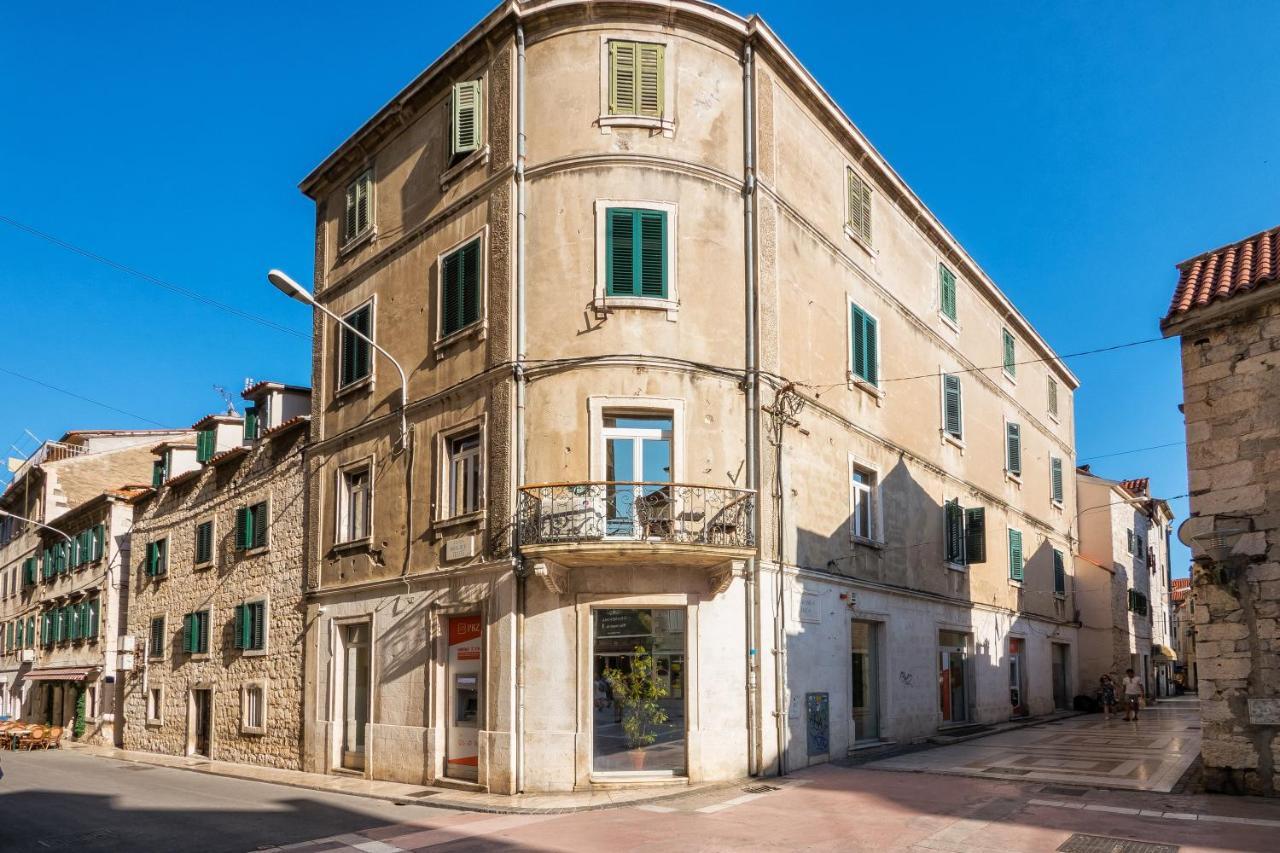 Apartment Queen Teuta In The Heart Of Split Historical Heritage Екстериор снимка